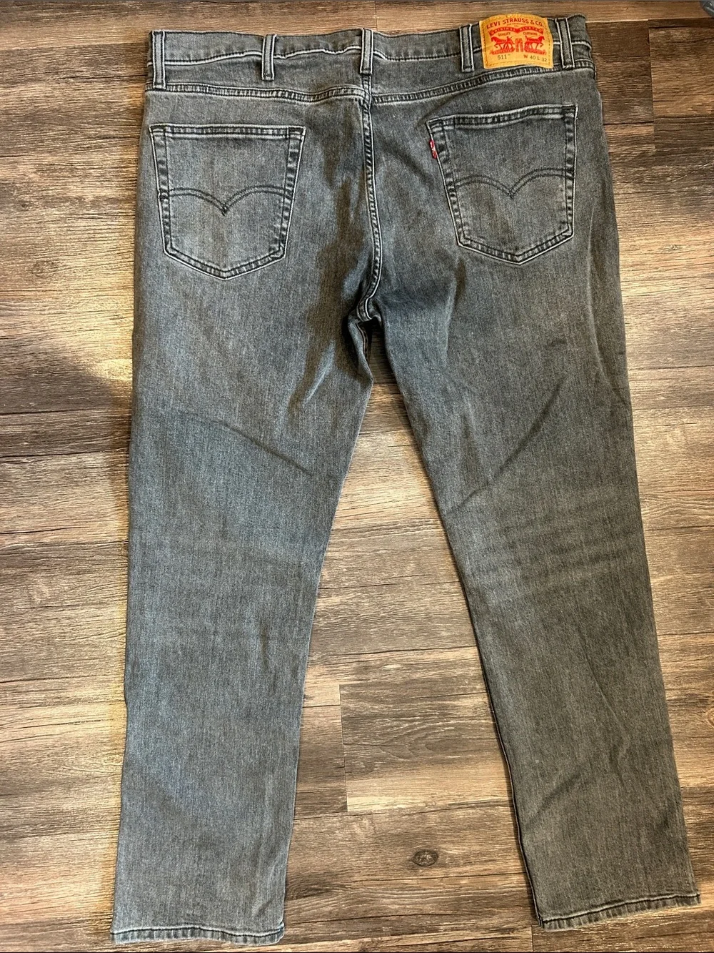 Levis levi slim